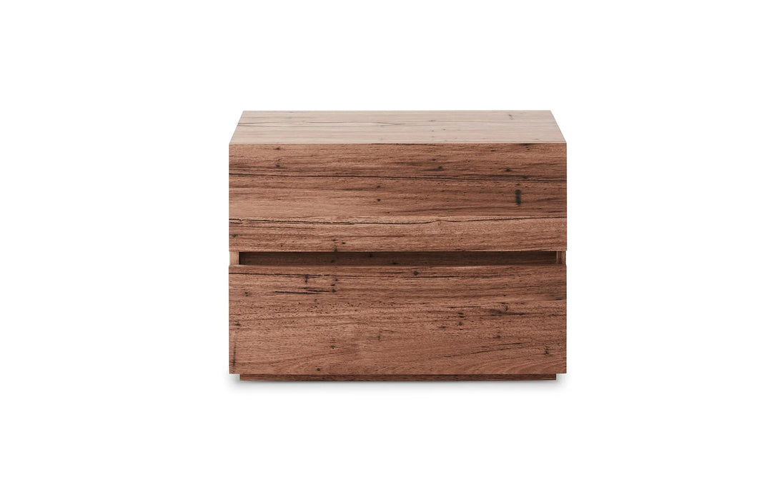 Byron Bedside