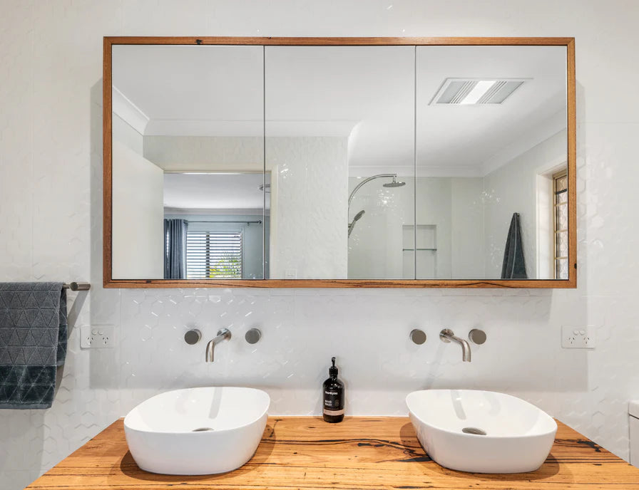 Minimalist Shaving Cabinet